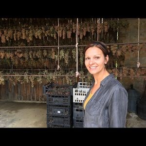 Meet your Posher, Elizabeth